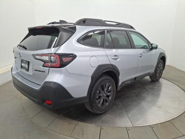 Photo of 2025 Ice Silver Metallic Subaru Outback