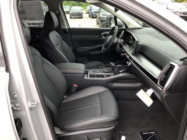 Photo of 2025 Wolf Gray Kia Sorento