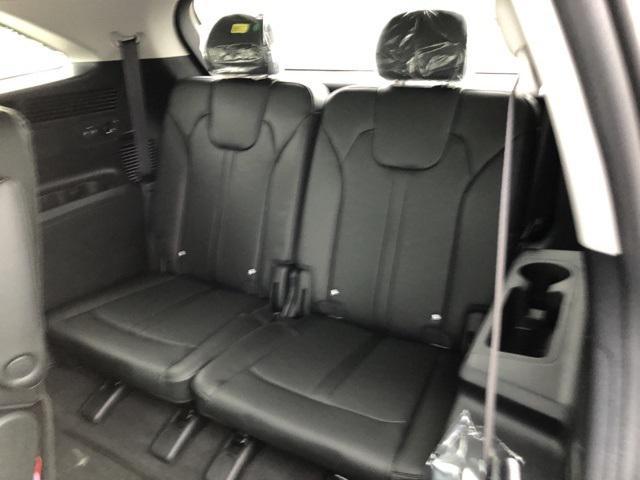 Photo of 2025 Wolf Gray Kia Sorento