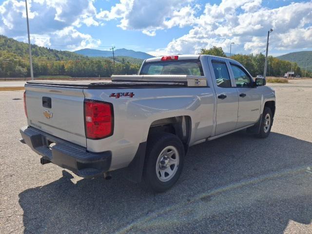 Photo of 2018 Silver Ice Metallic Chevrolet Silverado 1500