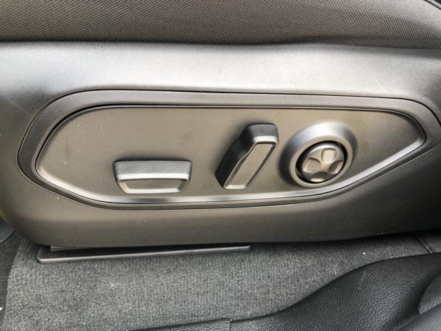 Photo of 2025 Baltic Gray Metallic Clearcoat Jeep Grand Cherokee L