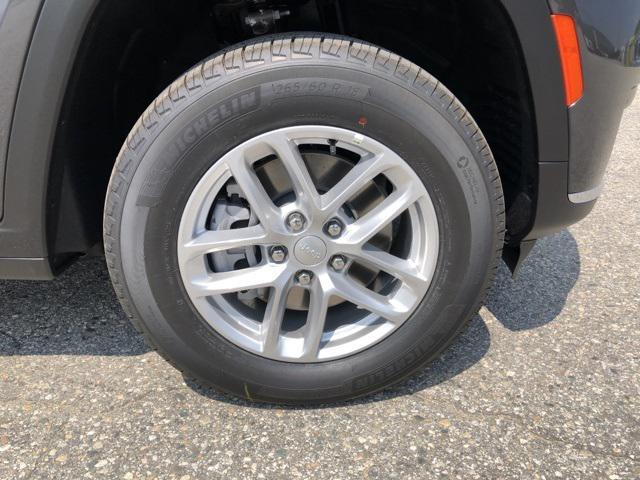 Photo of 2025 Baltic Gray Metallic Clearcoat Jeep Grand Cherokee L