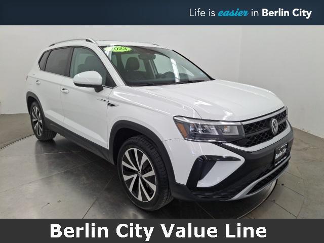 Photo of 2023 Pure White Volkswagen Taos