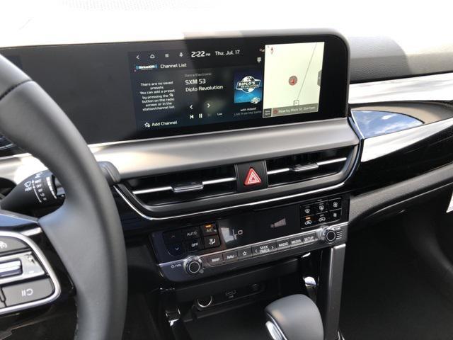 Photo of 2025 Gravity Gray Kia Seltos