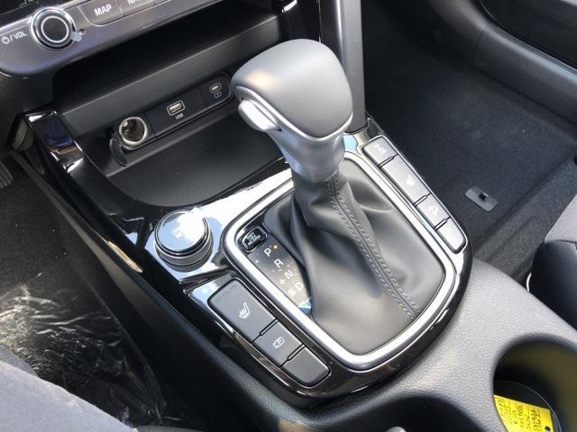 Photo of 2025 Gravity Gray Kia Seltos