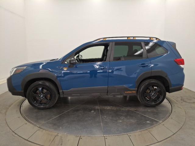 Photo of 2022 Geyser Blue Subaru Forester