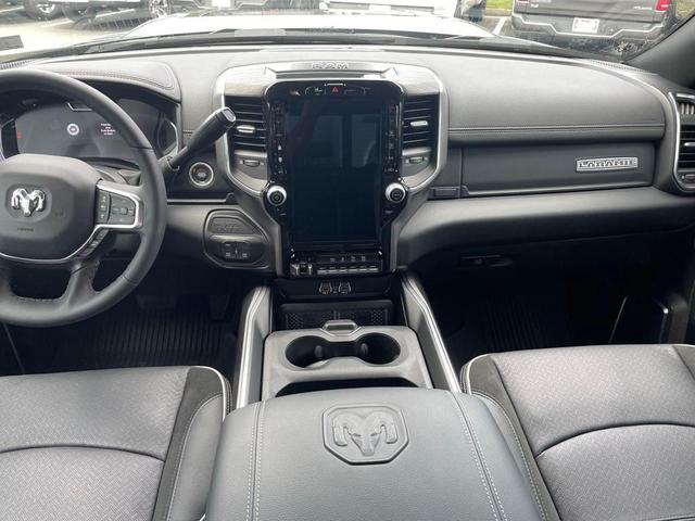 Photo of 2025 Granite Crystal Clearcoat Metallic RAM 2500