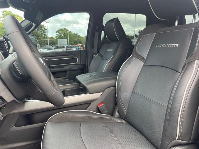 Photo of 2025 Granite Crystal Clearcoat Metallic RAM 2500