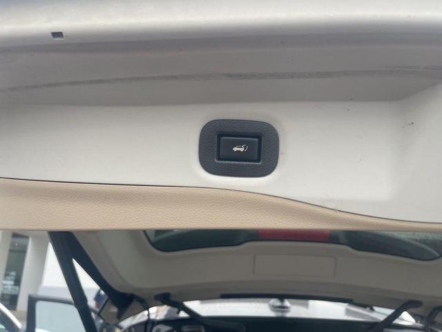 Photo of 2020 Midnight Pine Metallic Nissan Rogue