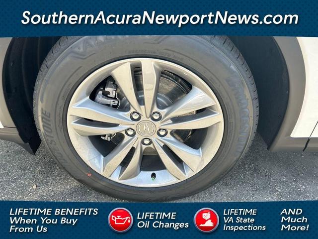 Photo of 2025 Platinum White Pearl Acura MDX