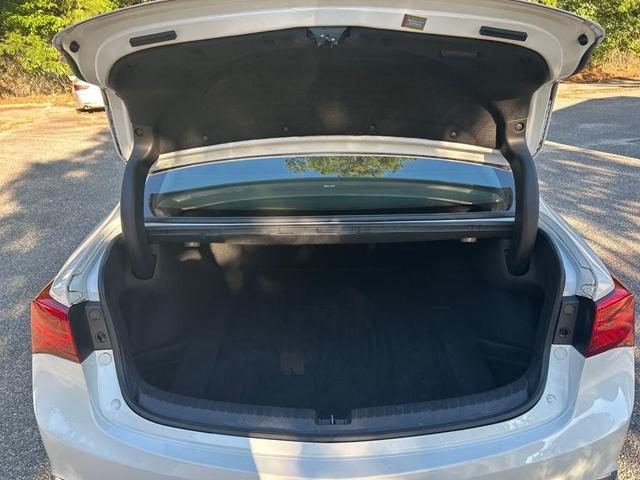 Photo of 2018 Bellanova White Pearl Acura TLX