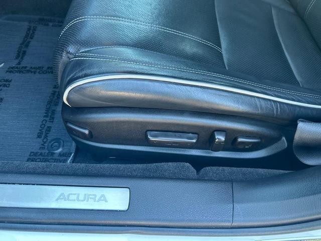 Photo of 2018 Bellanova White Pearl Acura TLX