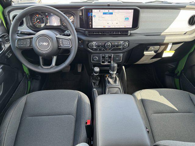 Photo of 2025 Mojito Clearcoat Jeep Wrangler
