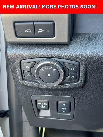 Photo of 2018 White Platinum Ford F-150