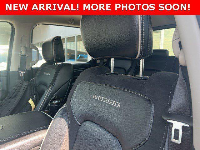 Photo of 2022 Granite Crystal Metallic Clearcoat RAM 1500