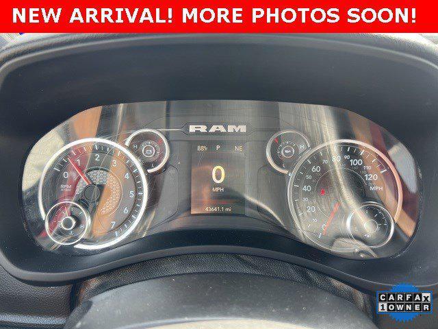 Photo of 2024 Granite Crystal Metallic Clearcoat RAM 2500