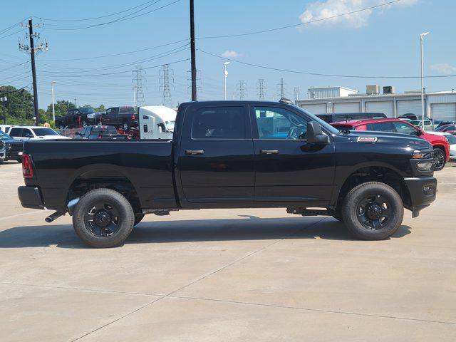 Photo of 2026 Diamond Black Crystal Pearlcoat RAM 2500