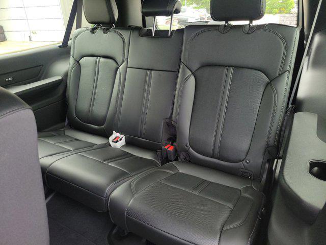 Photo of 2025 Bright White Clearcoat Jeep Wagoneer L
