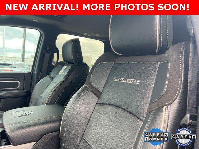 Photo of 2023 Diamond Black Crystal Pearlcoat RAM 2500