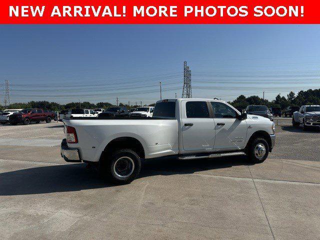 Photo of 2024 Bright White Clearcoat RAM 3500