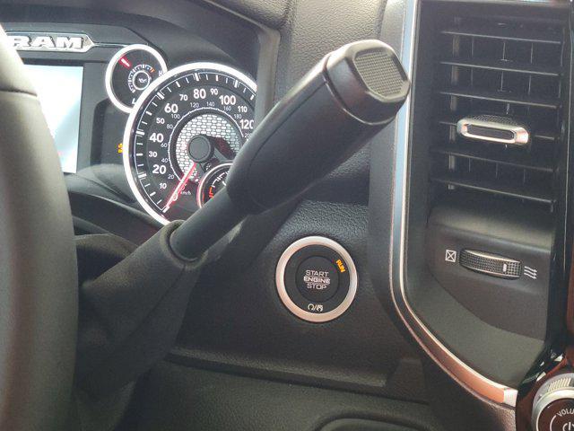 Photo of 2025 Granite Crystal Metallic Clearcoat RAM 2500