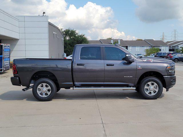 Photo of 2025 Granite Crystal Metallic Clearcoat RAM 2500