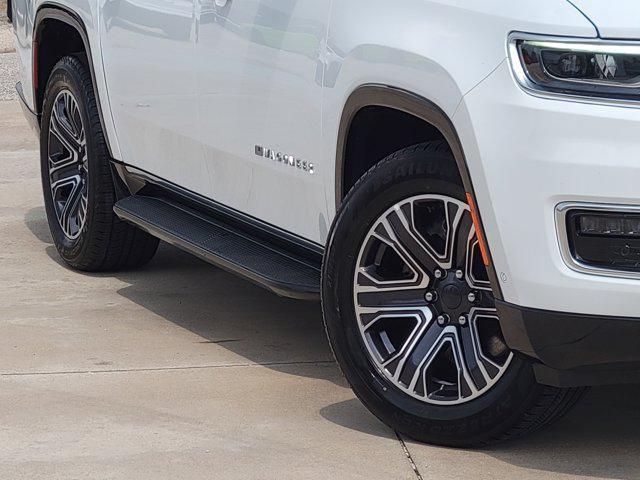 Photo of 2024 Bright White Clearcoat Jeep Wagoneer L