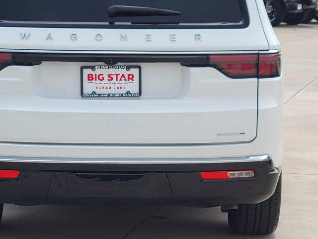 Photo of 2024 Bright White Clearcoat Jeep Wagoneer L