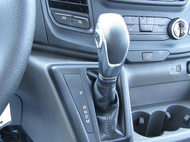 Photo of 2025 Oxford White Ford Transit-250
