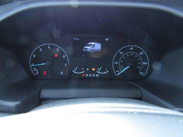 Photo of 2025 Oxford White Ford Transit-250