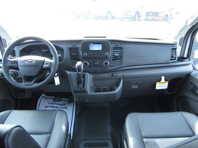 Photo of 2025 Oxford White Ford Transit-250