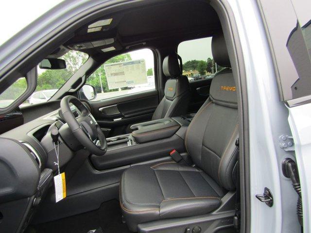 Photo of 2025 Gray Ford Expedition