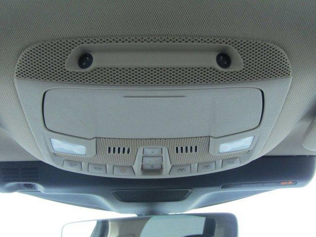 Photo of 2022 Silver Radiance Metallic Lincoln Nautilus