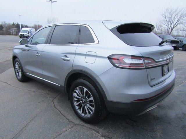 Photo of 2022 Silver Radiance Metallic Lincoln Nautilus