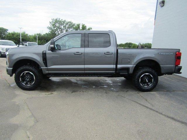 Photo of 2025 Carbonized Gray Metallic Ford F-250