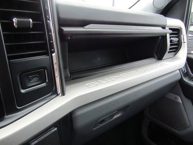 Photo of 2025 Carbonized Gray Metallic Ford F-250