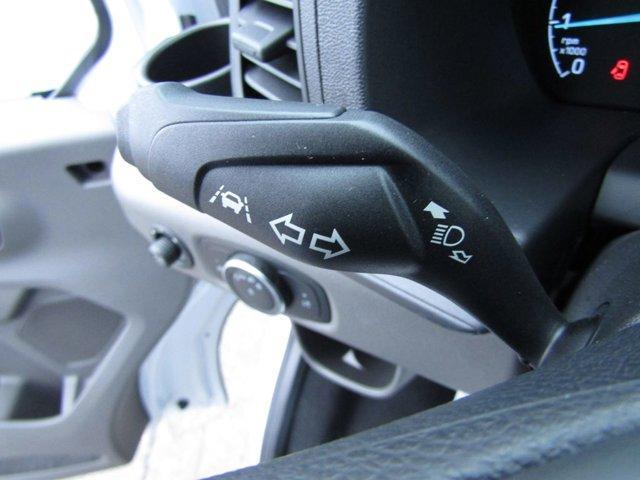 Photo of 2025 Oxford White Ford Transit-250