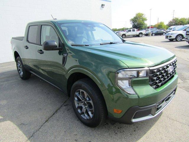 Photo of 2025 Green Ford Maverick
