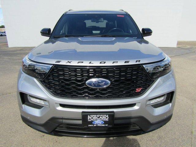 Photo of 2020 Iconic Silver Metallic Ford Explorer