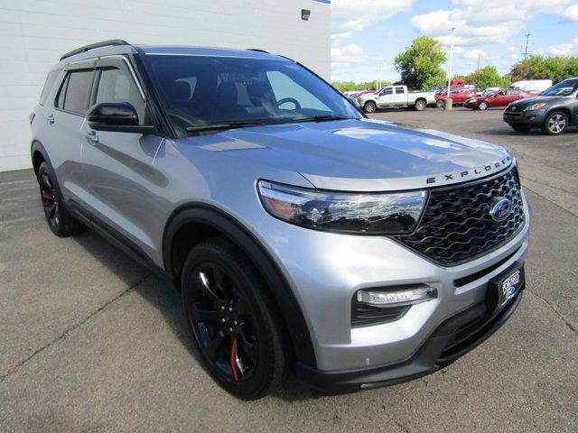 Photo of 2020 Iconic Silver Metallic Ford Explorer