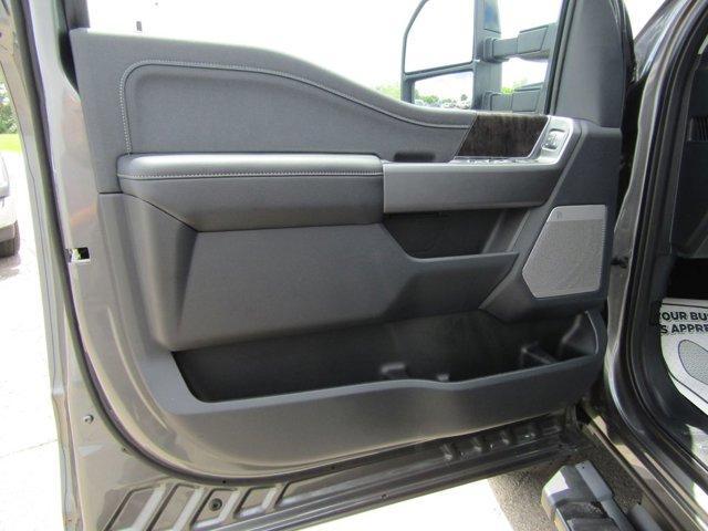 Photo of 2025 Carbonized Gray Metallic Ford F-350
