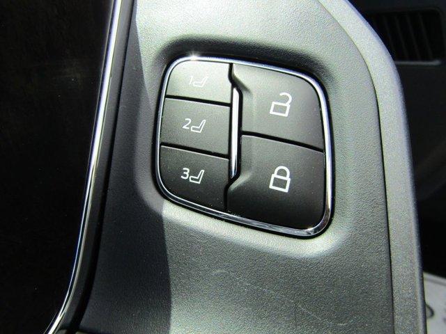 Photo of 2025 Carbonized Gray Metallic Ford F-350
