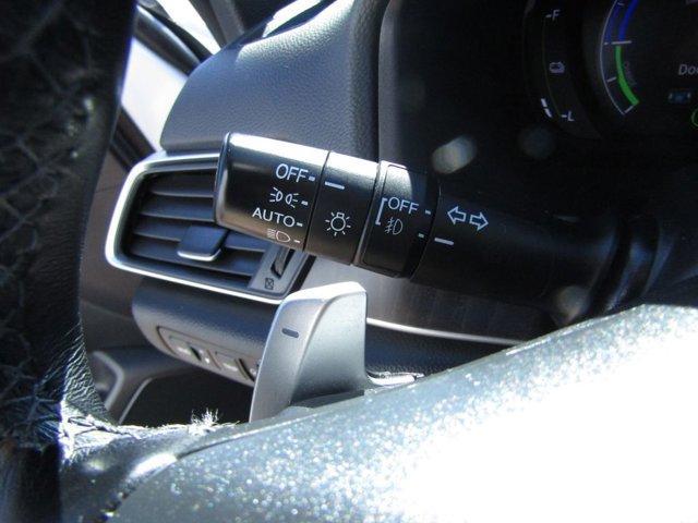 Photo of 2022 Platinum White Pearl Honda Accord Hybrid