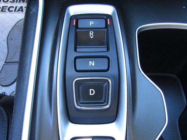 Photo of 2022 Platinum White Pearl Honda Accord Hybrid