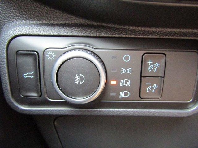 Photo of 2025 White Metallic Ford Explorer