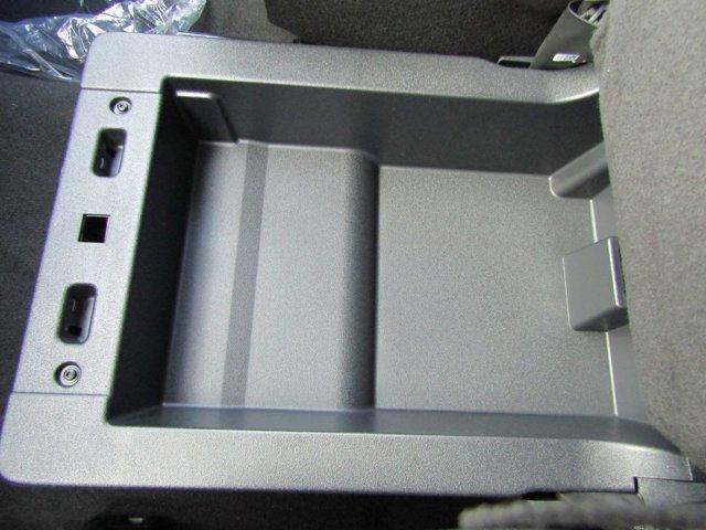 Photo of 2024 Oxford White Ford F-250