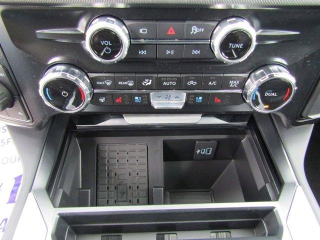 Photo of 2025 Black Metallic Ford F-350