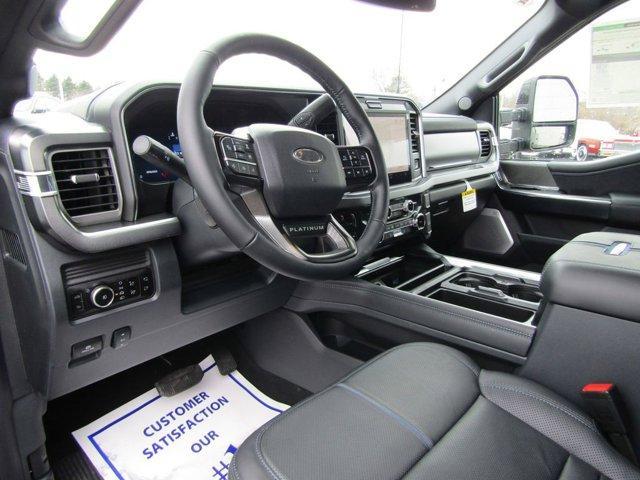 Photo of 2025 Black Metallic Ford F-350