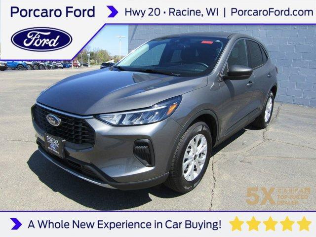 Photo of 2024 Carbonized Gray Metallic Ford Escape