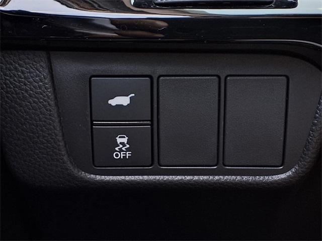 Photo of 2025 sparkle silver metallic Honda CR-V